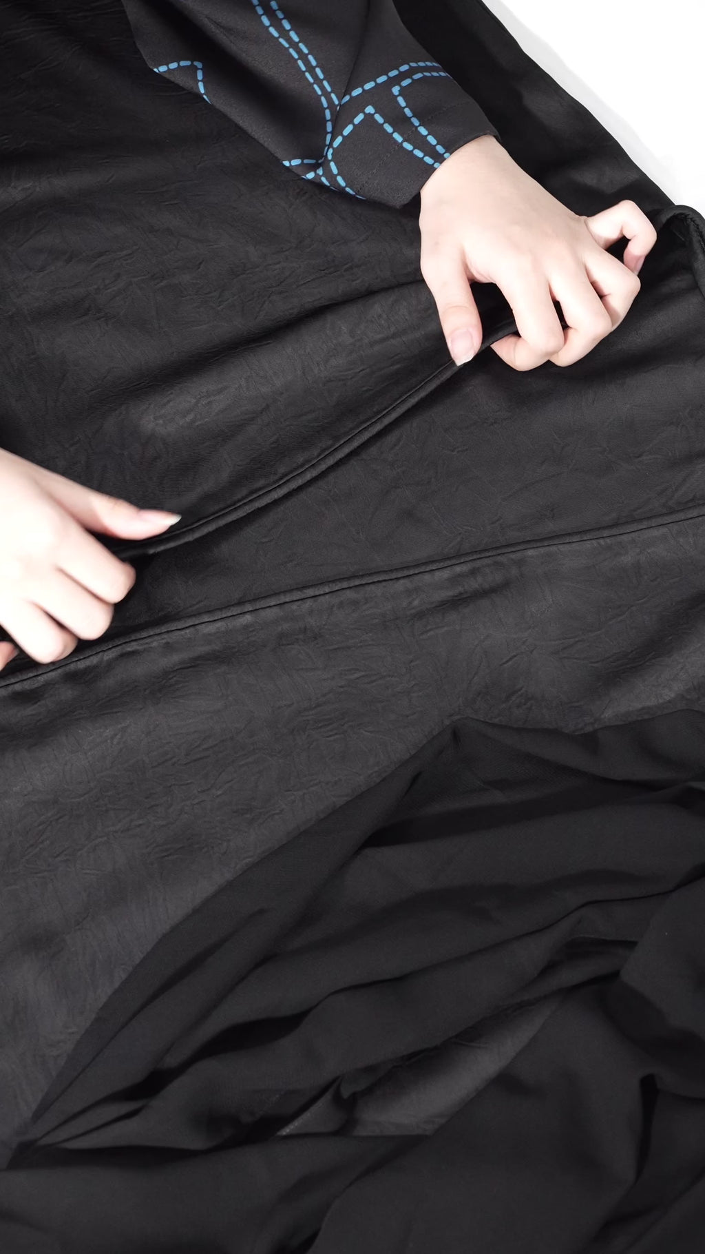SERIN - BLACK