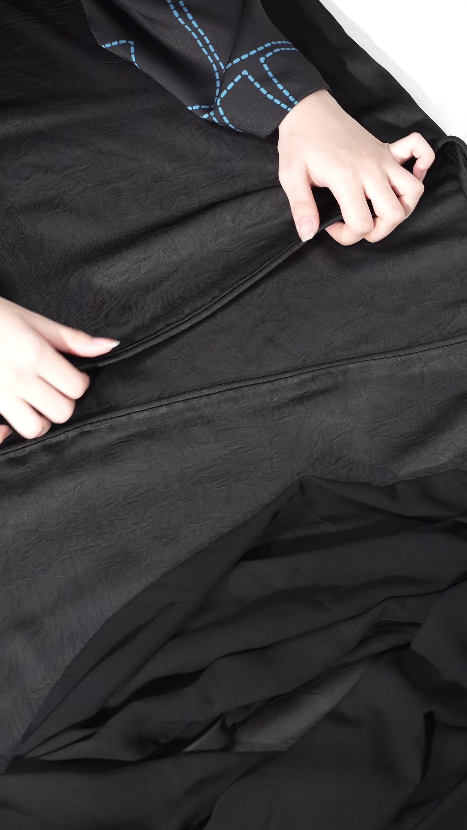 SERIN - BLACK